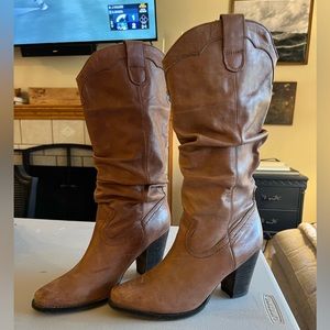 Steve Madden tan cowgirl boots size 8